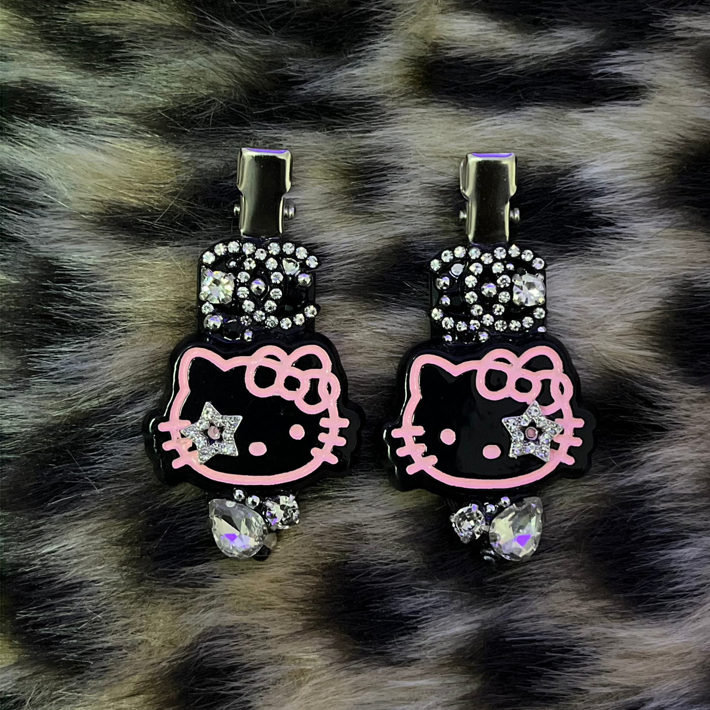 Fla$hy Kitty Clipz 🖤⋆.˚⟡ ࣪ ˖