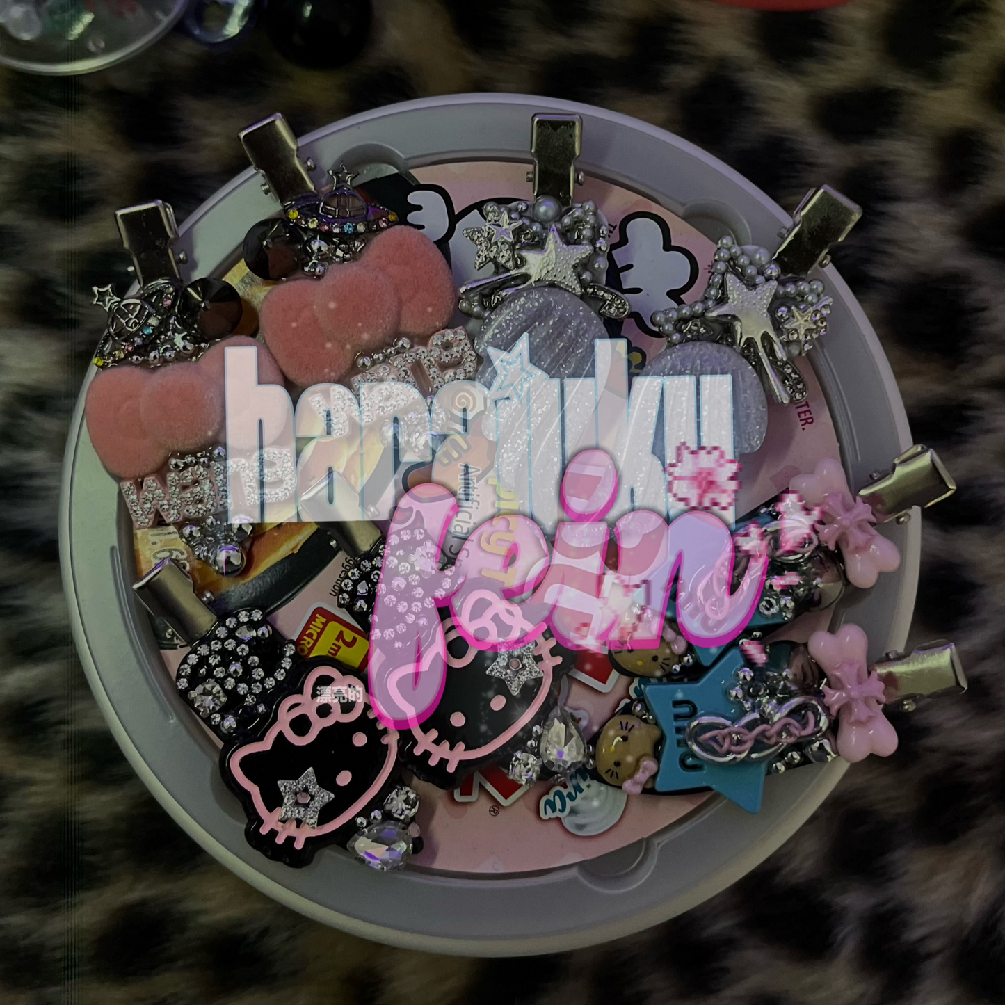 Custom Juku Hair Clipsˎˊ˗ (read description)